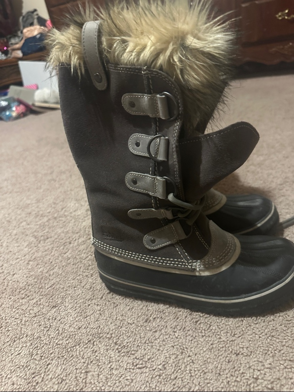 Sorel womens size 8 boots